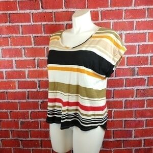 Two by Vince Camuto Tee